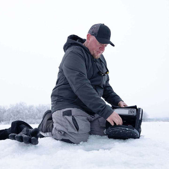 32325XX_Breakline_Hoody_Lifestyle-2(1)