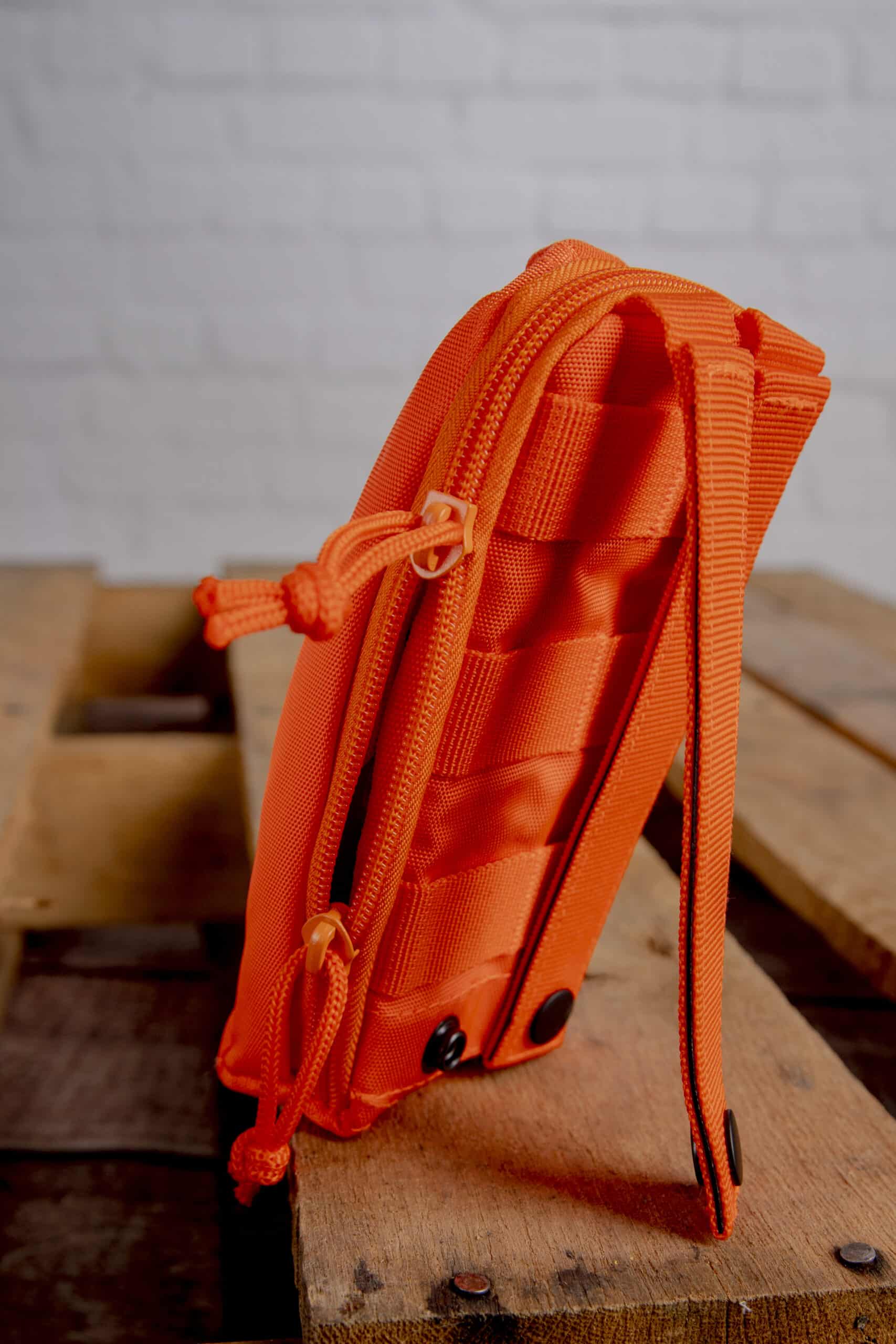 Traktiq Hands-Free Pouch for XL GPS and Cellular Traktiq Hands-Free Pouch for XL GPS and Cellular